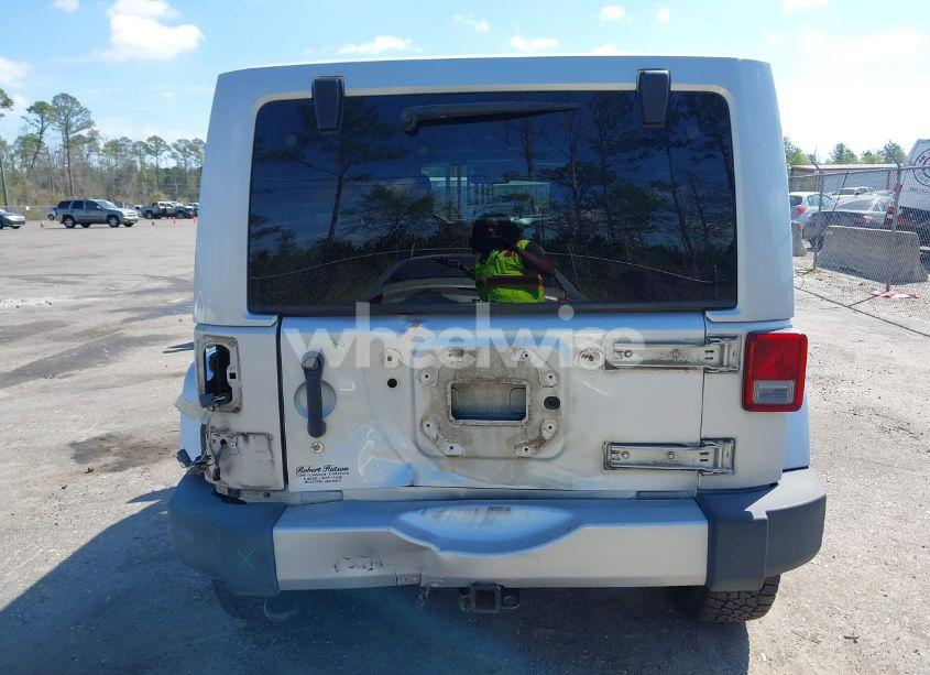 Photo 16 of 2012 Jeep Wrangler UNLIMITED SAHARA (VIN 1C4BJWEG9CL253030)