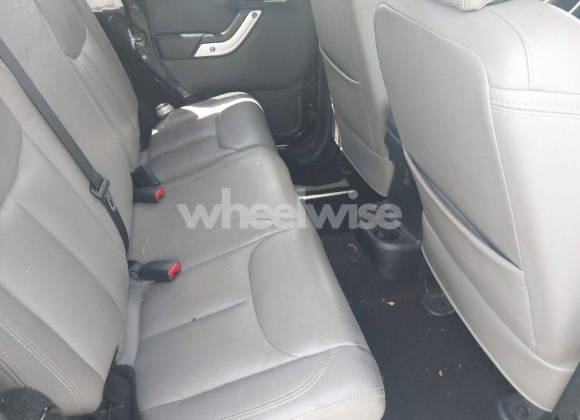 Photo 8 of 2013 Jeep Wrangler UNLIMITED SAHARA (VIN 1C4BJWEG9DL500886)