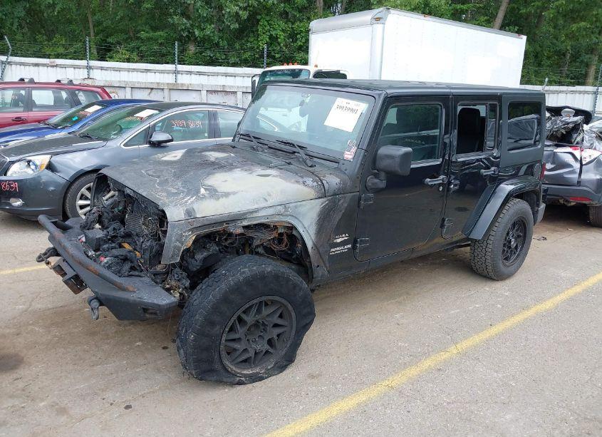 Photo 2 of 2013 Jeep Wrangler UNLIMITED SAHARA (VIN 1C4BJWEG9DL573613)