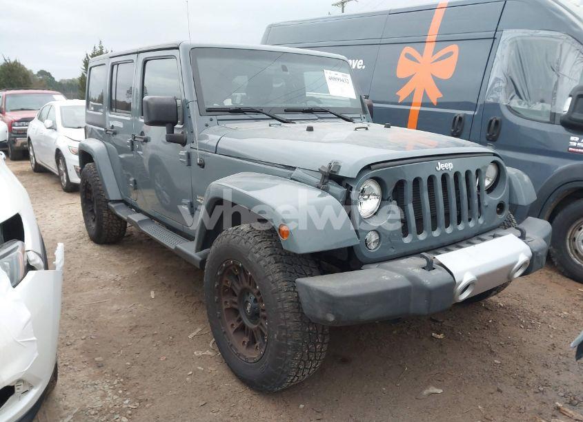 2015 Jeep Wrangler UNLIMITED SAHARA (VIN 1C4BJWEG9FL537696) main photo