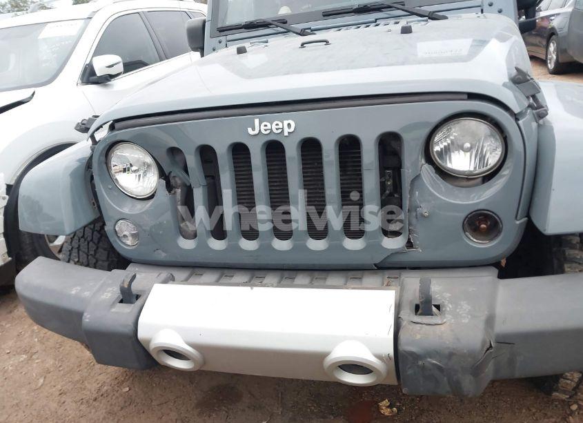 Photo 6 of 2015 Jeep Wrangler UNLIMITED SAHARA (VIN 1C4BJWEG9FL537696)
