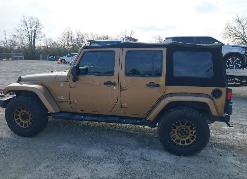 Photo 15 of 2015 Jeep Wrangler UNLIMITED SAHARA (VIN 1C4BJWEG9FL589152)