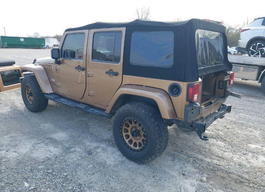 Photo 3 of 2015 Jeep Wrangler UNLIMITED SAHARA (VIN 1C4BJWEG9FL589152)