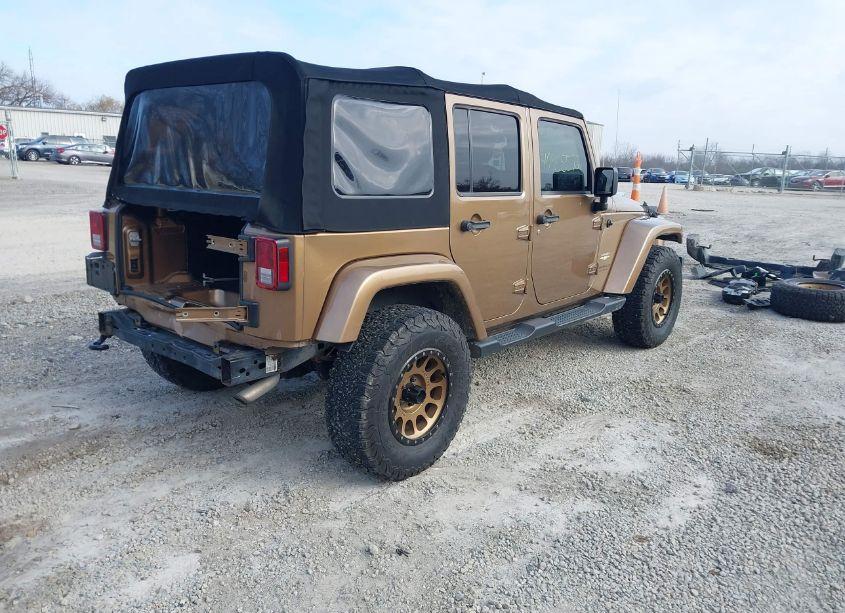 Photo 4 of 2015 Jeep Wrangler UNLIMITED SAHARA (VIN 1C4BJWEG9FL589152)