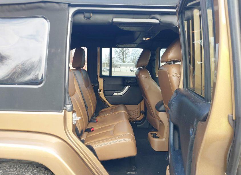 Photo 8 of 2015 Jeep Wrangler UNLIMITED SAHARA (VIN 1C4BJWEG9FL589152)