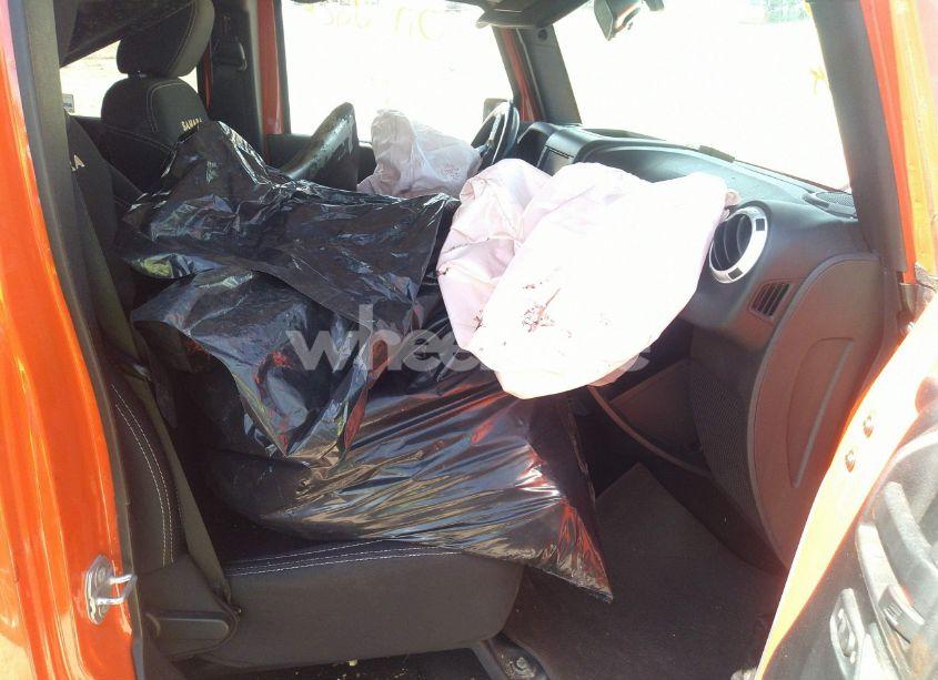 Photo 5 of 2015 Jeep Wrangler UNLIMITED SAHARA (VIN 1C4BJWEG9FL613272)