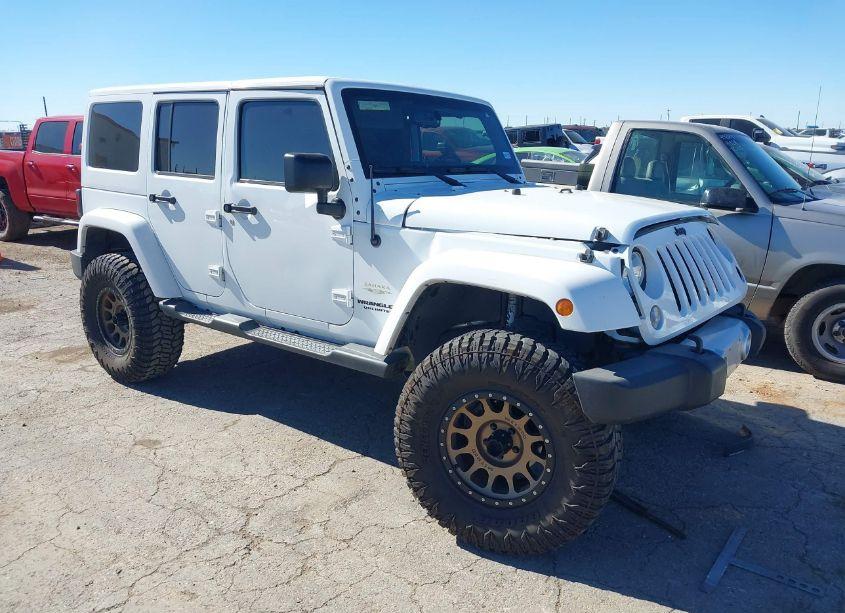 2015 Jeep Wrangler UNLIMITED SAHARA (VIN 1C4BJWEG9FL614065) main photo