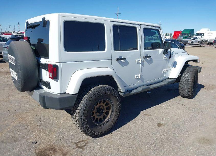 Photo 4 of 2015 Jeep Wrangler UNLIMITED SAHARA (VIN 1C4BJWEG9FL614065)