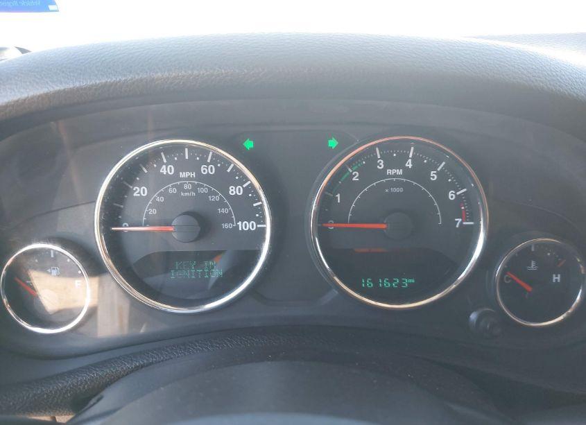 Photo 7 of 2015 Jeep Wrangler UNLIMITED SAHARA (VIN 1C4BJWEG9FL614065)