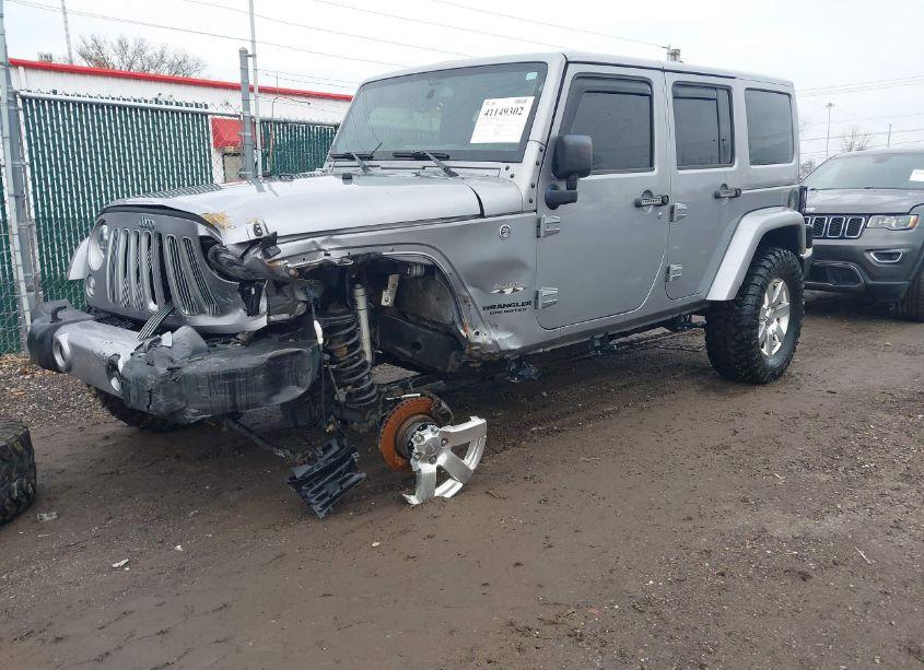 Photo 6 of 2016 Jeep Wrangler UNLIMITED SAHARA (VIN 1C4BJWEG9GL181574)