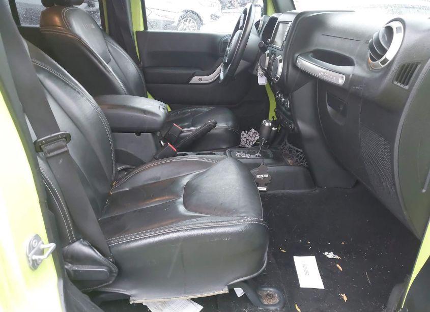 Photo 5 of 2016 Jeep Wrangler UNLIMITED SAHARA (VIN 1C4BJWEG9GL328525)