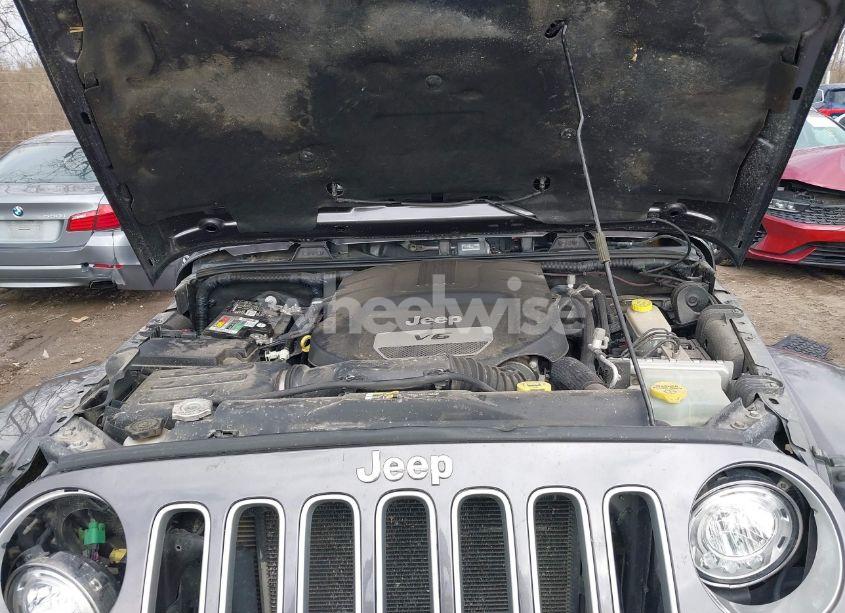 Photo 10 of 2017 Jeep Wrangler UNLIMITED SAHARA 4X4 (VIN 1C4BJWEG9HL541041)