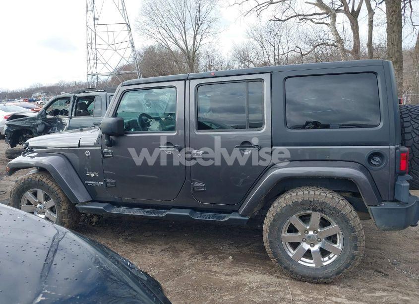 Photo 14 of 2017 Jeep Wrangler UNLIMITED SAHARA 4X4 (VIN 1C4BJWEG9HL541041)