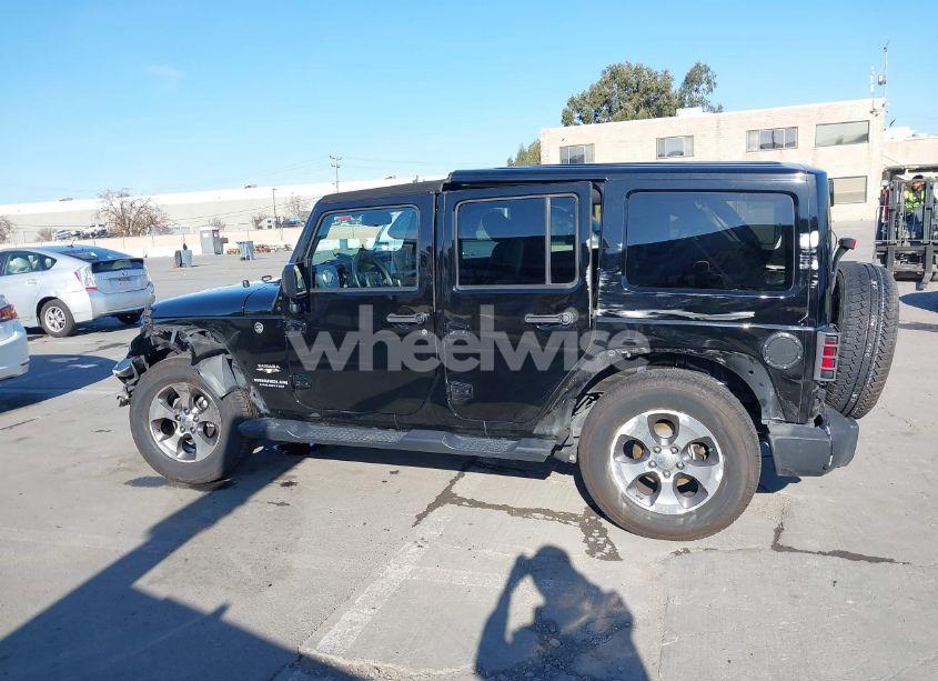 Photo 14 of 2017 Jeep Wrangler UNLIMITED SAHARA 4X4 (VIN 1C4BJWEG9HL658652)