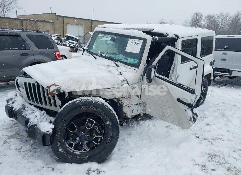Photo 2 of 2018 Jeep Wrangler JK UNLIMITED ALTITUDE 4X4 (VIN 1C4BJWEG9JL852488)
