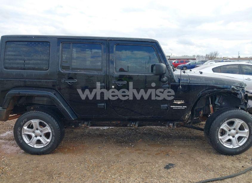 Photo 13 of 2013 Jeep Wrangler UNLIMITED SAHARA (VIN 1C4BJWEGXDL536795)