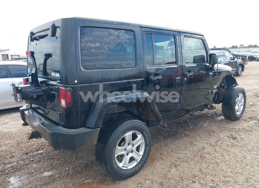 Photo 4 of 2013 Jeep Wrangler UNLIMITED SAHARA (VIN 1C4BJWEGXDL536795)