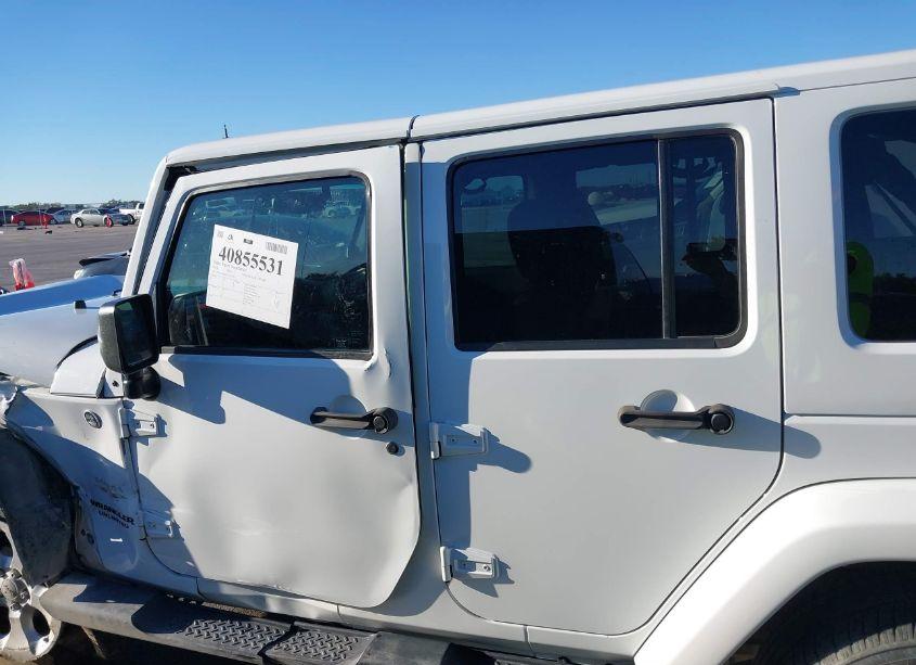 Photo 15 of 2014 Jeep Wrangler UNLIMITED SAHARA (VIN 1C4BJWEGXEL195786)