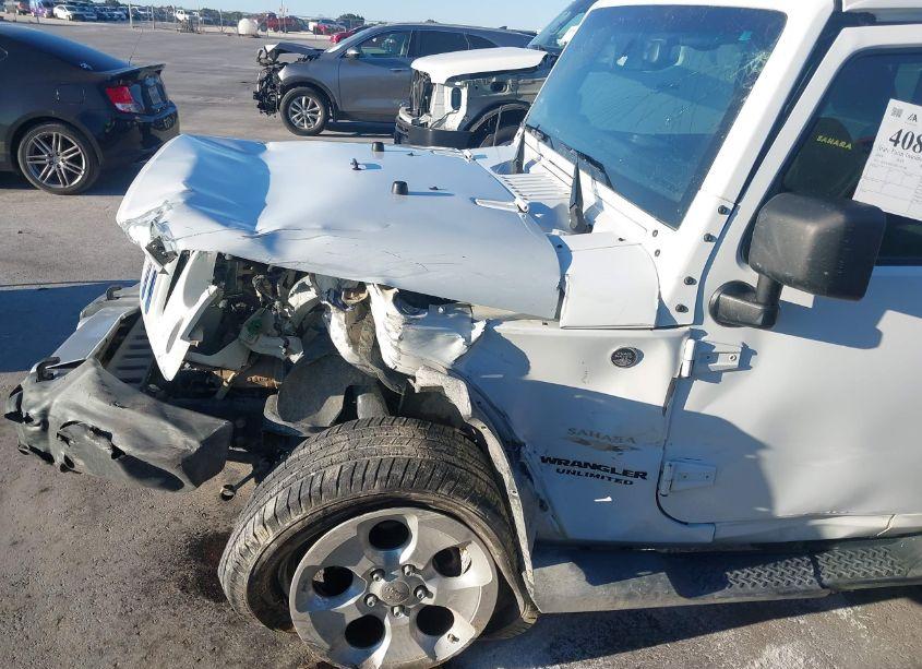 Photo 18 of 2014 Jeep Wrangler UNLIMITED SAHARA (VIN 1C4BJWEGXEL195786)