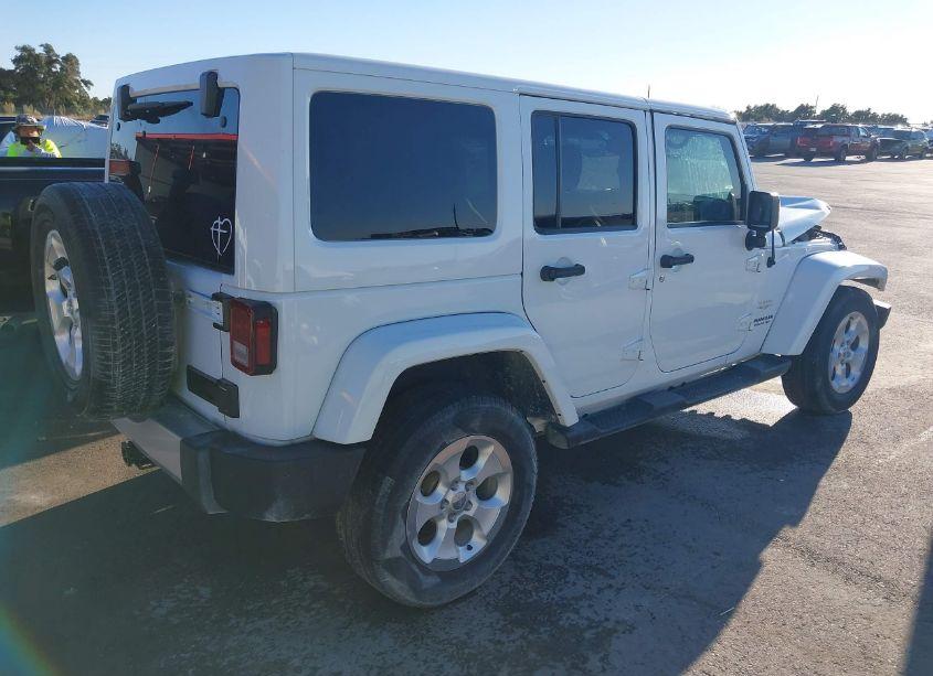 Photo 4 of 2014 Jeep Wrangler UNLIMITED SAHARA (VIN 1C4BJWEGXEL195786)