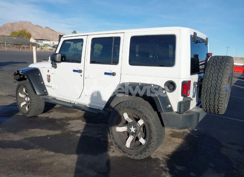 Photo 3 of 2014 Jeep Wrangler UNLIMITED SAHARA (VIN 1C4BJWEGXEL259423)
