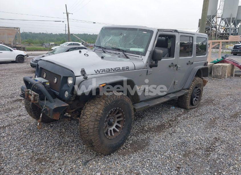Photo 2 of 2015 Jeep Wrangler UNLIMITED SAHARA (VIN 1C4BJWEGXFL646961)