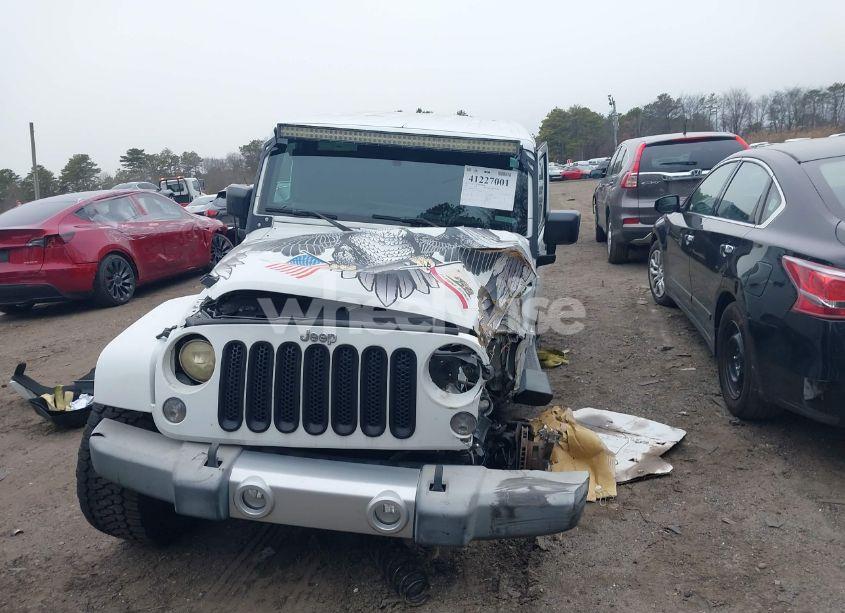 Photo 13 of 2015 Jeep Wrangler UNLIMITED SAHARA (VIN 1C4BJWEGXFL713140)