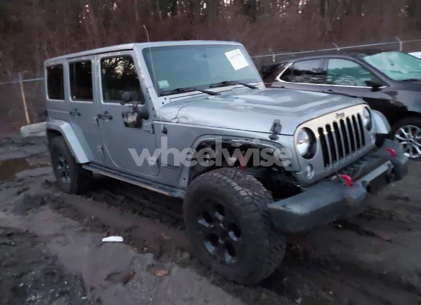 2015 Jeep Wrangler UNLIMITED ALTITUDE (VIN 1C4BJWEGXFL743657) main photo