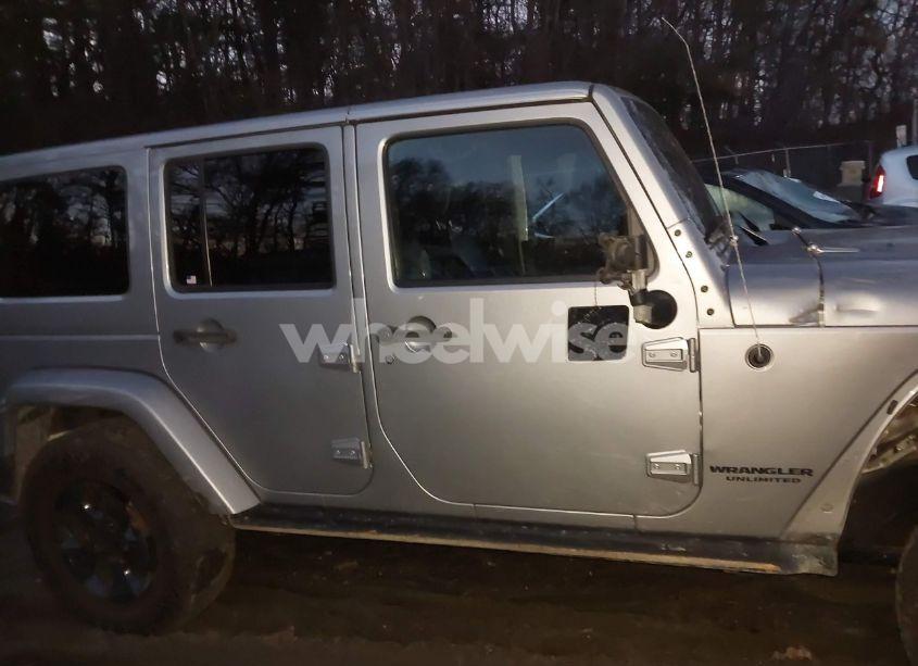 Photo 13 of 2015 Jeep Wrangler UNLIMITED ALTITUDE (VIN 1C4BJWEGXFL743657)