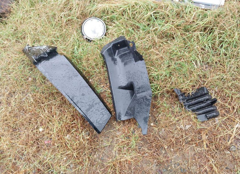 Photo 11 of 2017 Jeep Wrangler UNLIMITED SAHARA 4X4 (VIN 1C4BJWEGXHL561962)