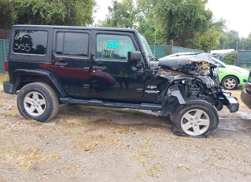 Photo 13 of 2017 Jeep Wrangler UNLIMITED SAHARA 4X4 (VIN 1C4BJWEGXHL561962)