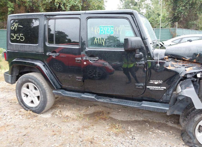 Photo 18 of 2017 Jeep Wrangler UNLIMITED SAHARA 4X4 (VIN 1C4BJWEGXHL561962)