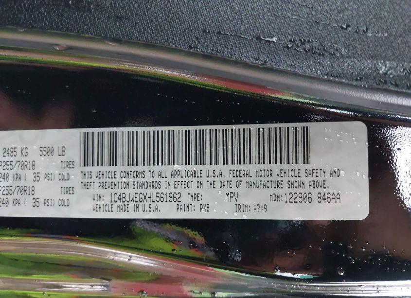 Photo 9 of 2017 Jeep Wrangler UNLIMITED SAHARA 4X4 (VIN 1C4BJWEGXHL561962)