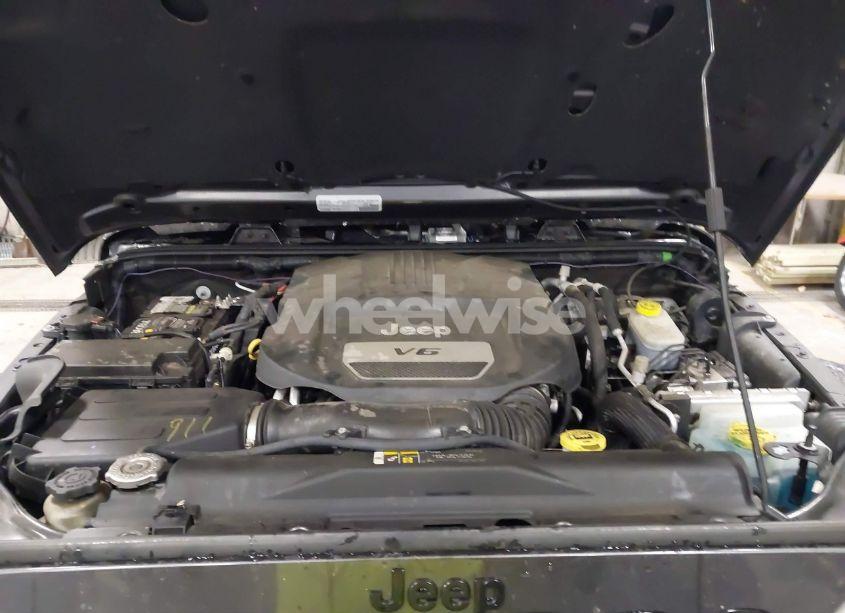 Photo 10 of 2017 Jeep Wrangler UNLIMITED SMOKY MOUNTAIN 4X4 (VIN 1C4BJWEGXHL667263)