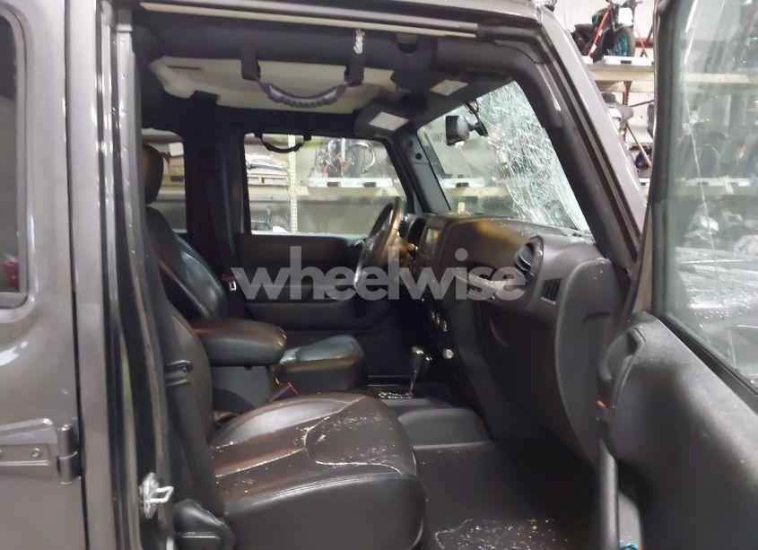 Photo 5 of 2017 Jeep Wrangler UNLIMITED SMOKY MOUNTAIN 4X4 (VIN 1C4BJWEGXHL667263)