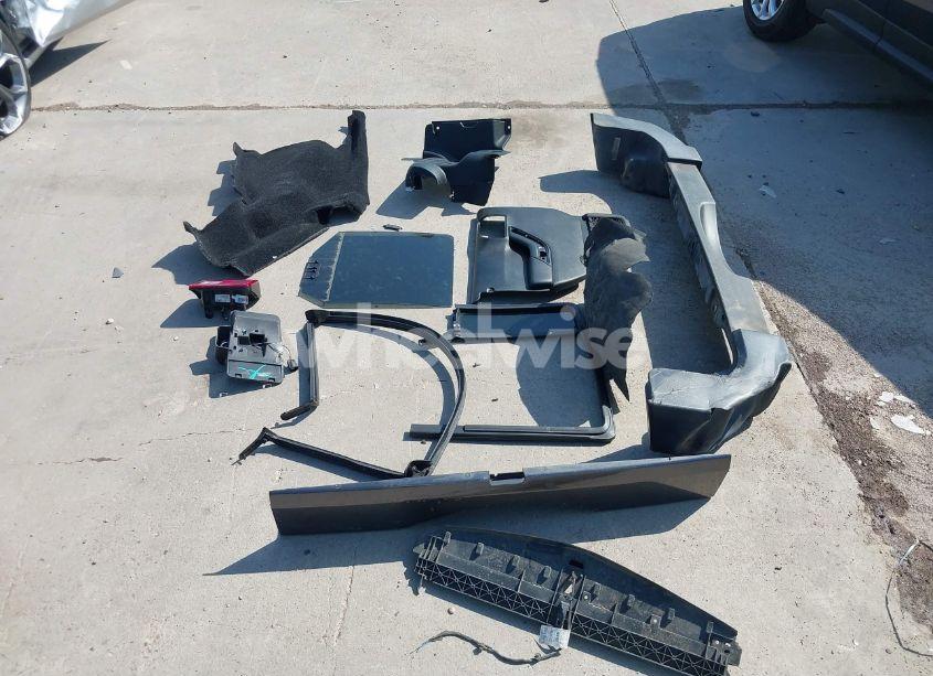 Photo 12 of 2017 Jeep Wrangler UNLIMITED SAHARA 4X4 (VIN 1C4BJWEGXHL730216)