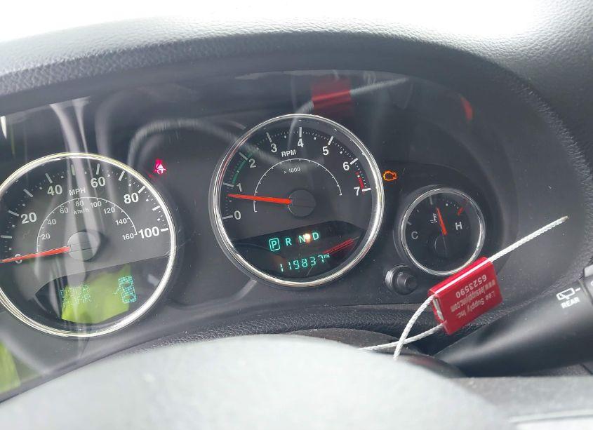 Photo 7 of 2018 Jeep Wrangler JK UNLIMITED SAHARA 4X4 (VIN 1C4BJWEGXJL804644)