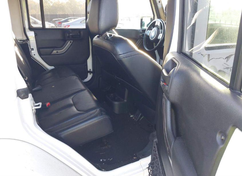 Photo 8 of 2018 Jeep Wrangler JK UNLIMITED ALTITUDE 4X4 (VIN 1C4BJWEGXJL811237)