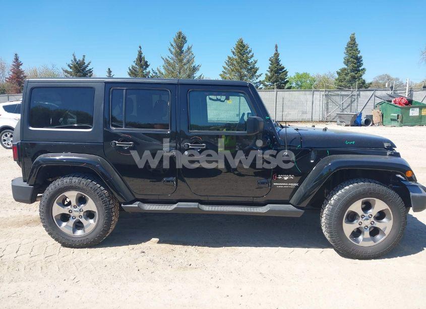 Photo 14 of 2018 Jeep Wrangler JK UNLIMITED SAHARA (VIN 1C4BJWEGXJL865122)