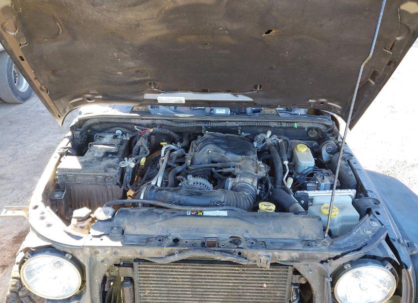 Photo 10 of 2016 Jeep Wrangler UNLIMITED RUBICON (VIN 1C4BJWFG0GL261506)