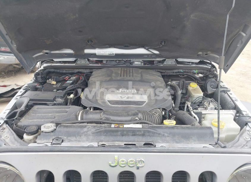 Photo 10 of 2015 Jeep Wrangler UNLIMITED RUBICON (VIN 1C4BJWFG1FL546018)