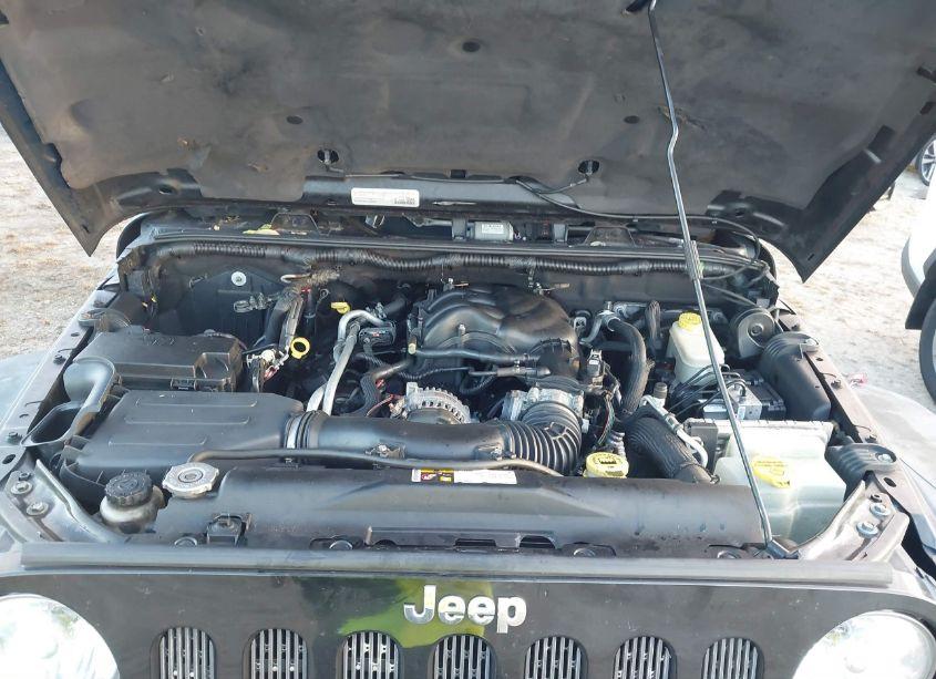 Photo 10 of 2015 Jeep Wrangler UNLIMITED RUBICON (VIN 1C4BJWFG1FL568861)