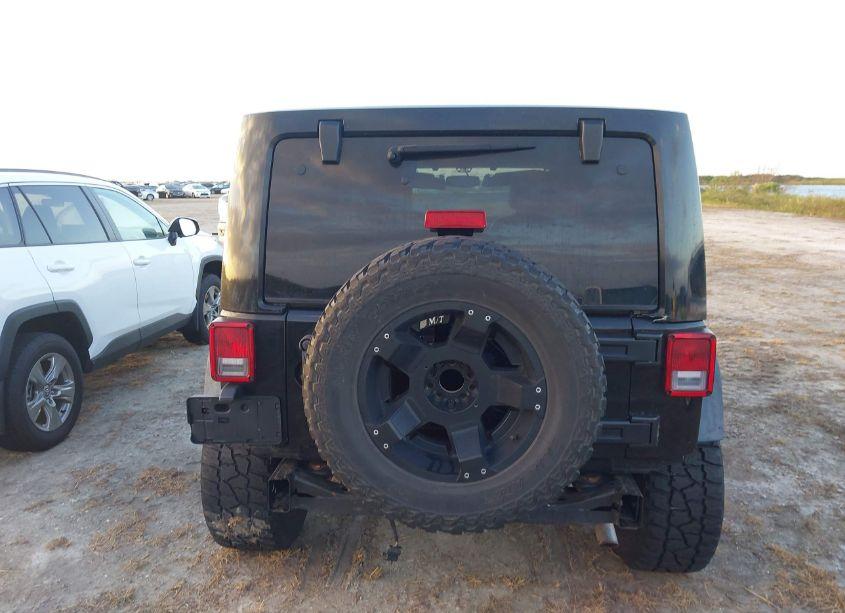 Photo 16 of 2015 Jeep Wrangler UNLIMITED RUBICON (VIN 1C4BJWFG1FL568861)