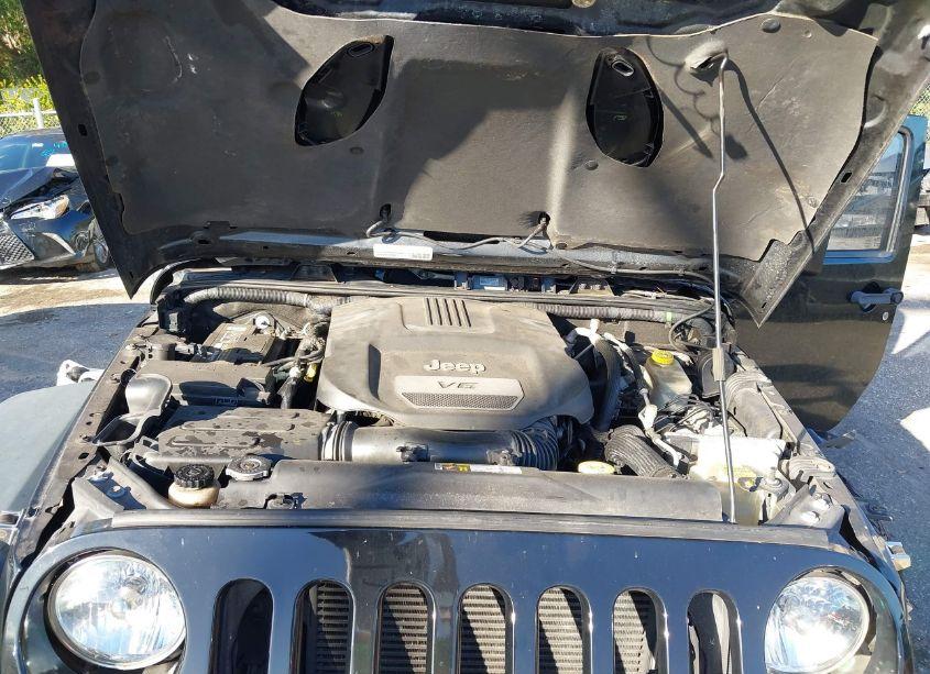 Photo 10 of 2015 Jeep Wrangler UNLIMITED RUBICON HARD ROCK (VIN 1C4BJWFG1FL575518)