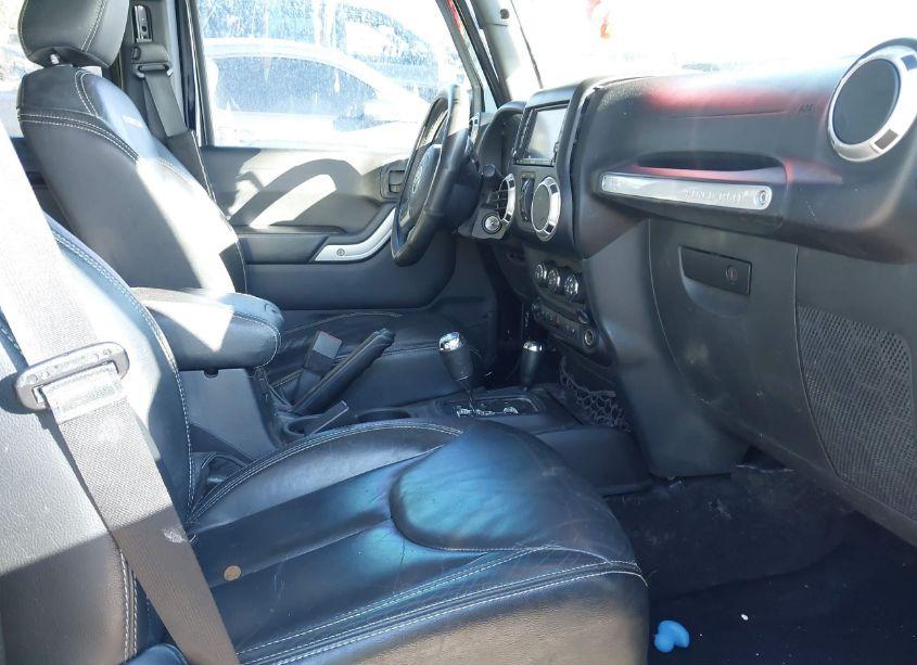 Photo 5 of 2015 Jeep Wrangler UNLIMITED RUBICON HARD ROCK (VIN 1C4BJWFG1FL575518)