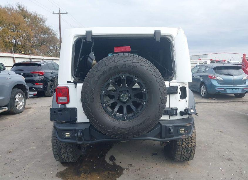 Photo 16 of 2016 Jeep Wrangler UNLIMITED RUBICON (VIN 1C4BJWFG1GL206904)