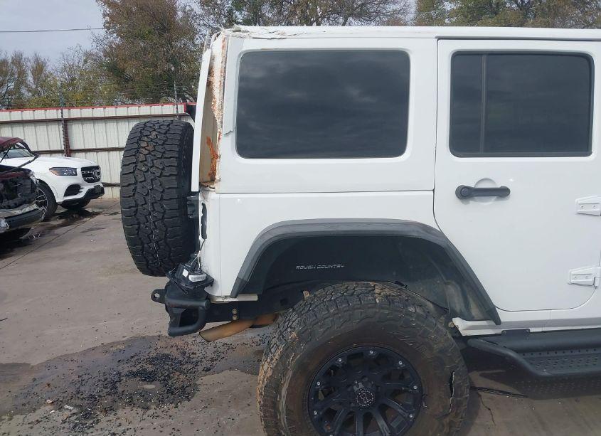 Photo 20 of 2016 Jeep Wrangler UNLIMITED RUBICON (VIN 1C4BJWFG1GL206904)