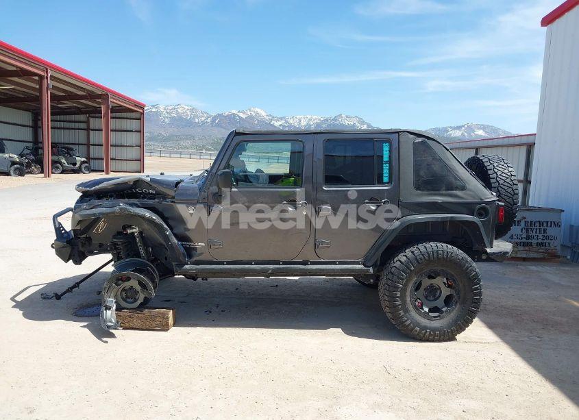 Photo 15 of 2014 Jeep Wrangler UNLIMITED RUBICON (VIN 1C4BJWFG2EL279938)