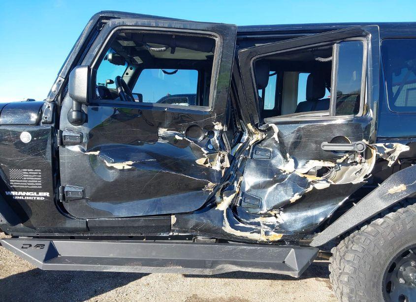 Photo 6 of 2015 Jeep Wrangler UNLIMITED RUBICON (VIN 1C4BJWFG4FL704268)