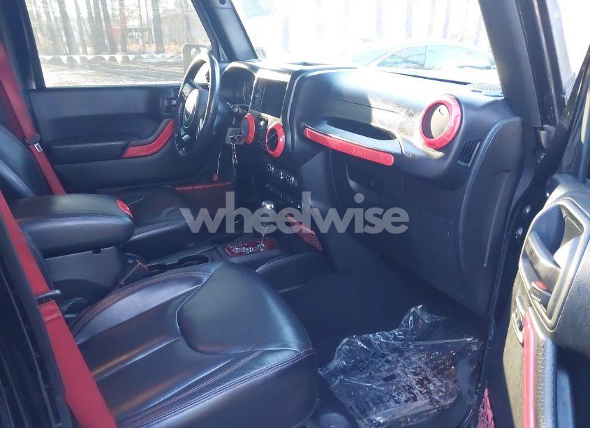 Photo 5 of 2017 Jeep Wrangler UNLIMITED RUBICON RECON 4X4 (VIN 1C4BJWFG4HL723096)